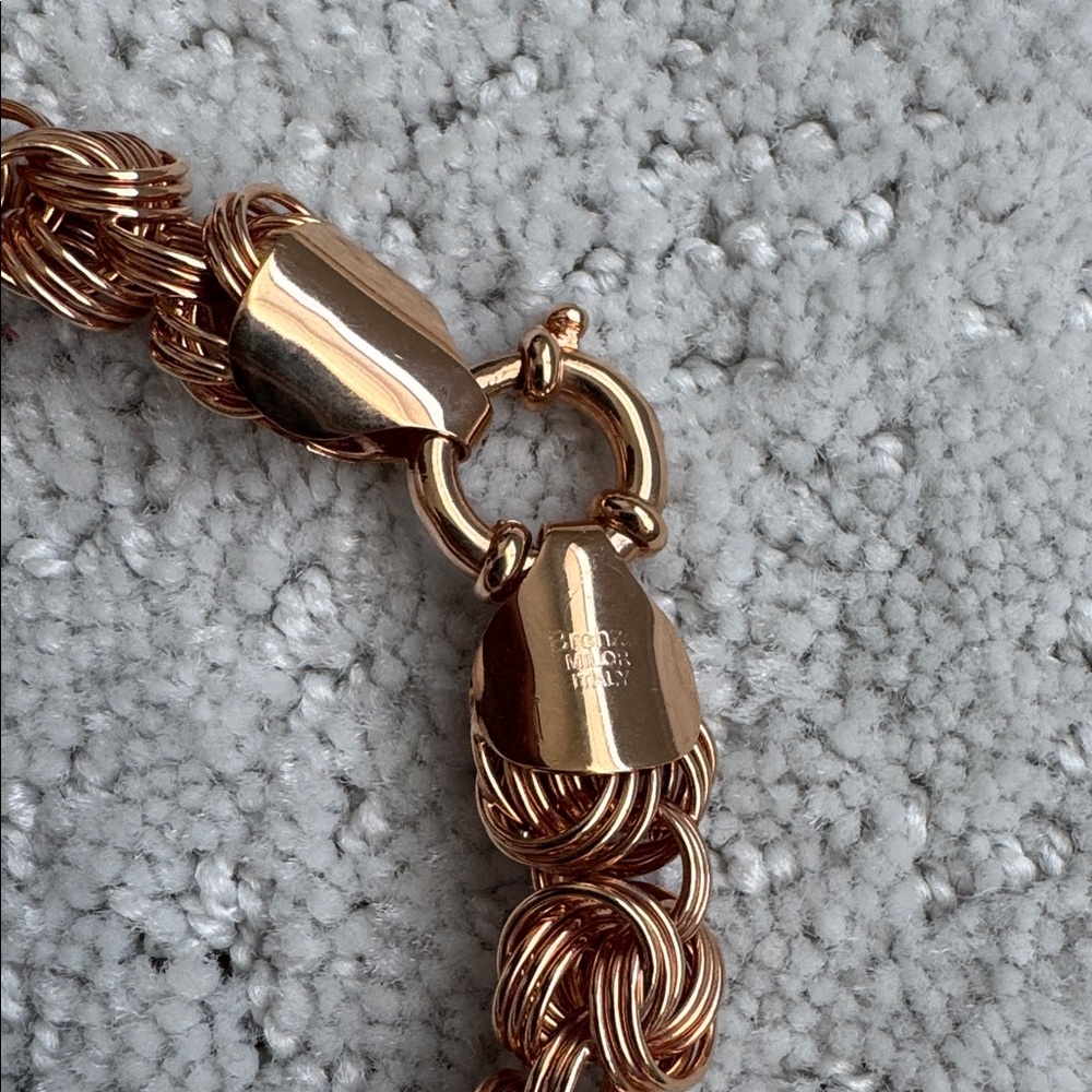 Milor Bronze Elegant Bronze- Toned Women's Necklace - Picture 3 of 6